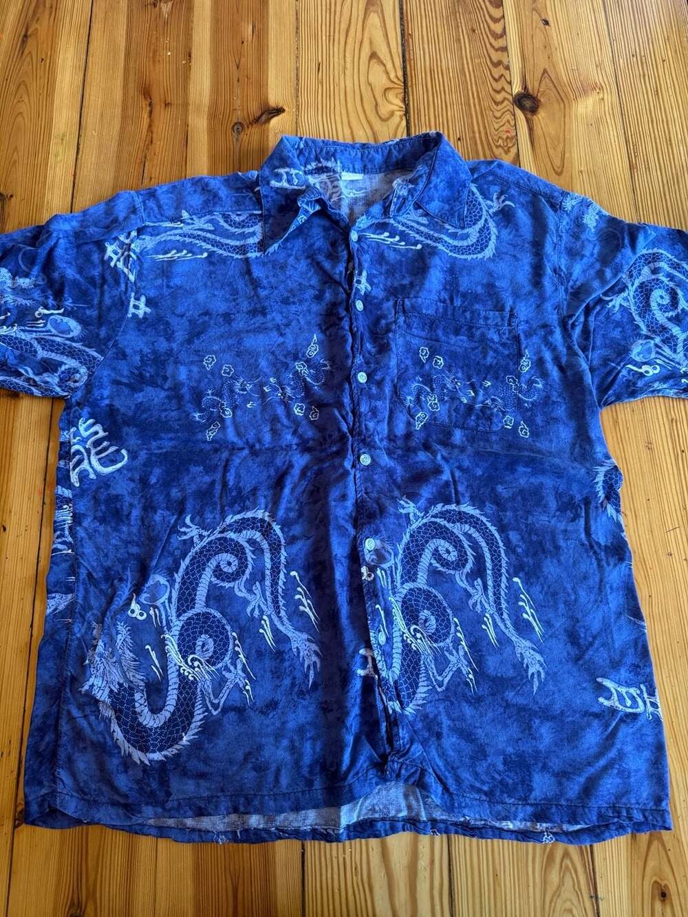 Vintage Dragon Print Blue Short Sleeve Button Down Shirt